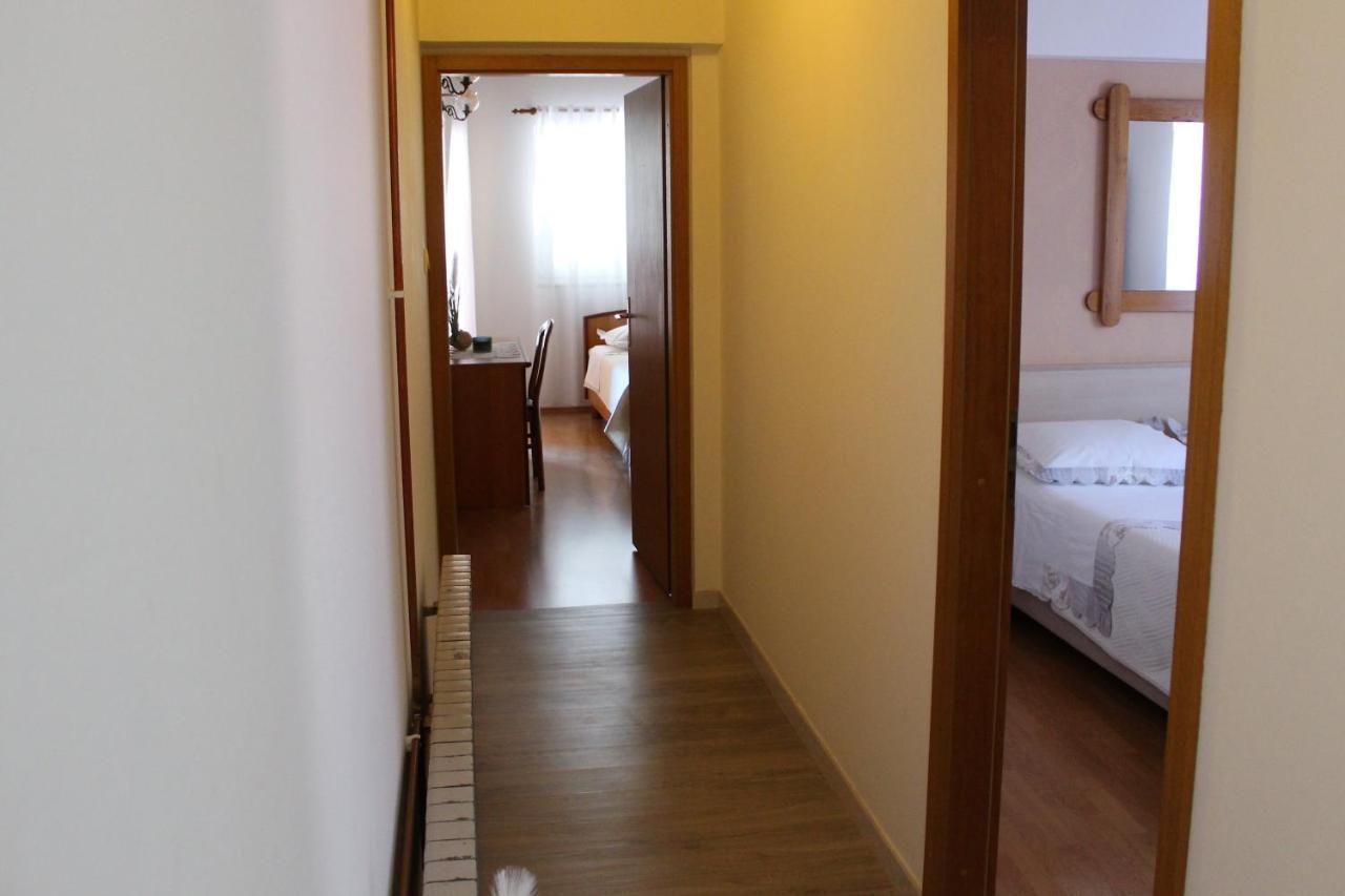 Apartment Benten Дрвеник Екстер'єр фото