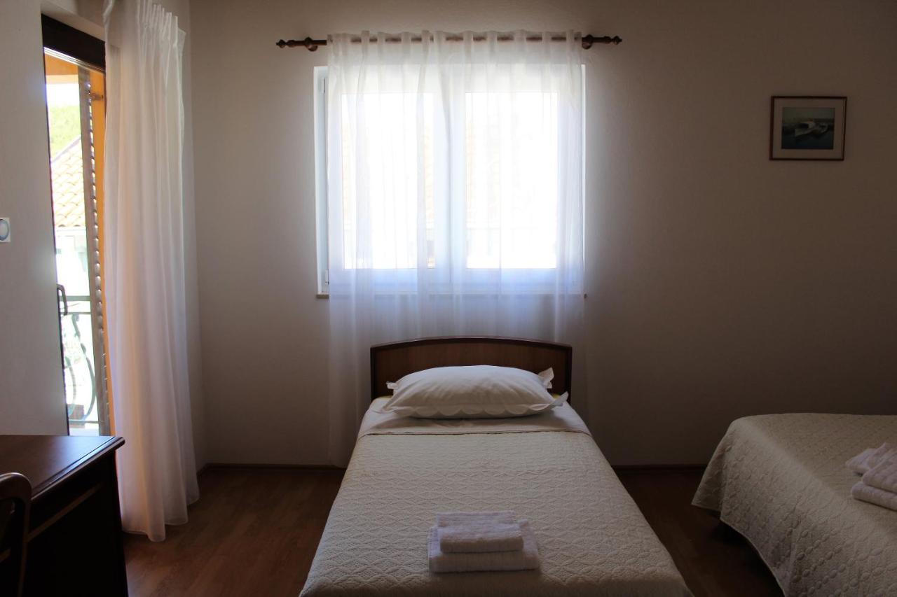 Apartment Benten Дрвеник Екстер'єр фото
