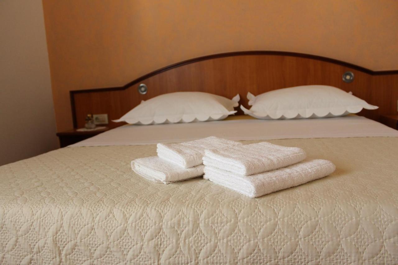 Apartment Benten Дрвеник Екстер'єр фото