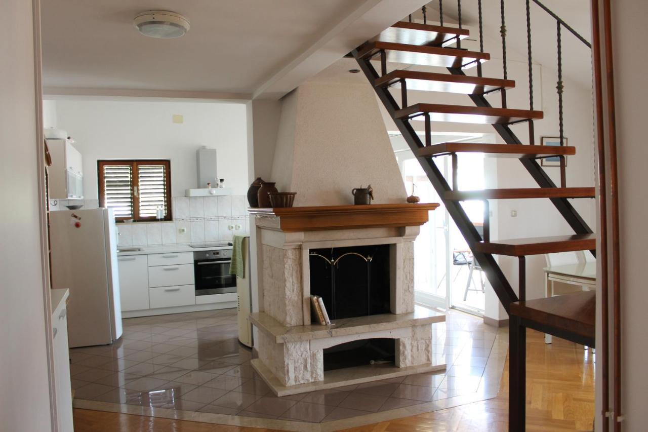 Apartment Benten Дрвеник Екстер'єр фото